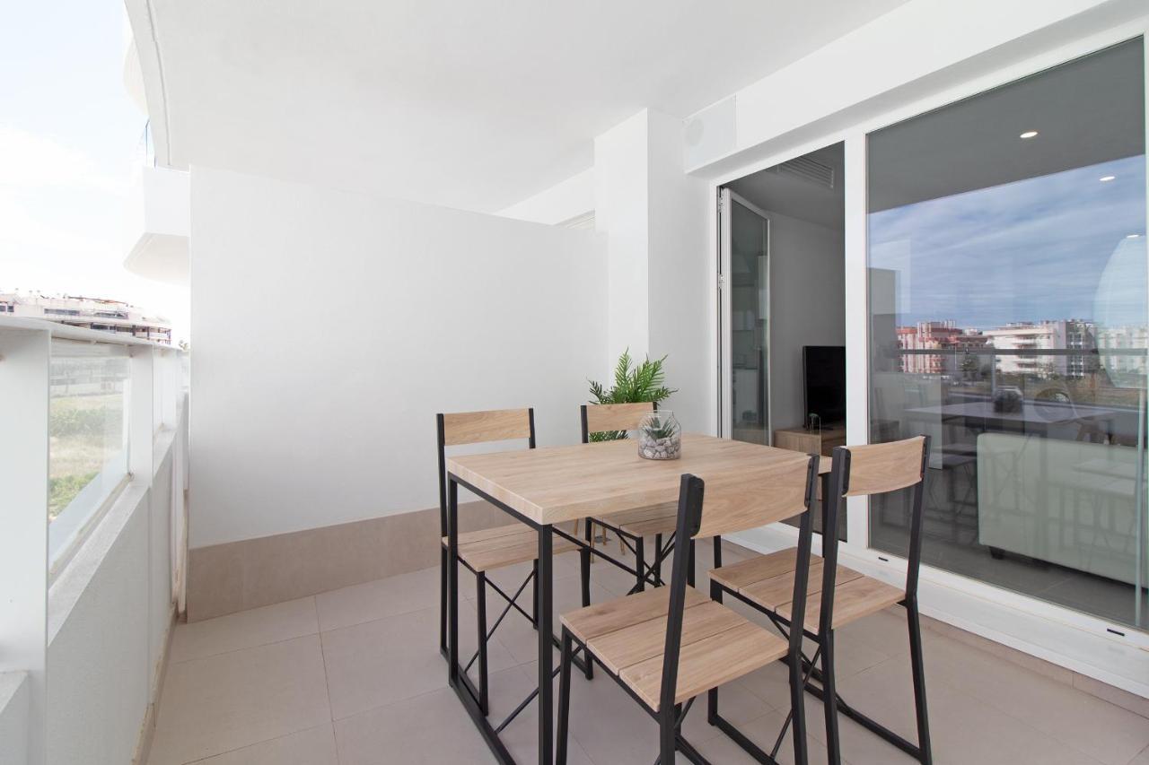 Global Properties, Apartamento Con Terraza Y Vistas A La Piscina En Gran Canet Canet d'En Berenguer Eksteriør bilde