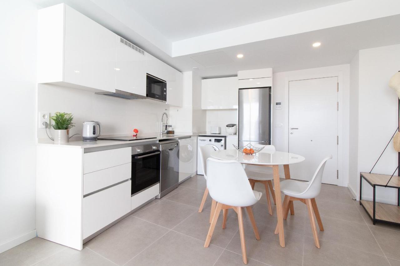 Global Properties, Apartamento Con Terraza Y Vistas A La Piscina En Gran Canet Canet d'En Berenguer Eksteriør bilde