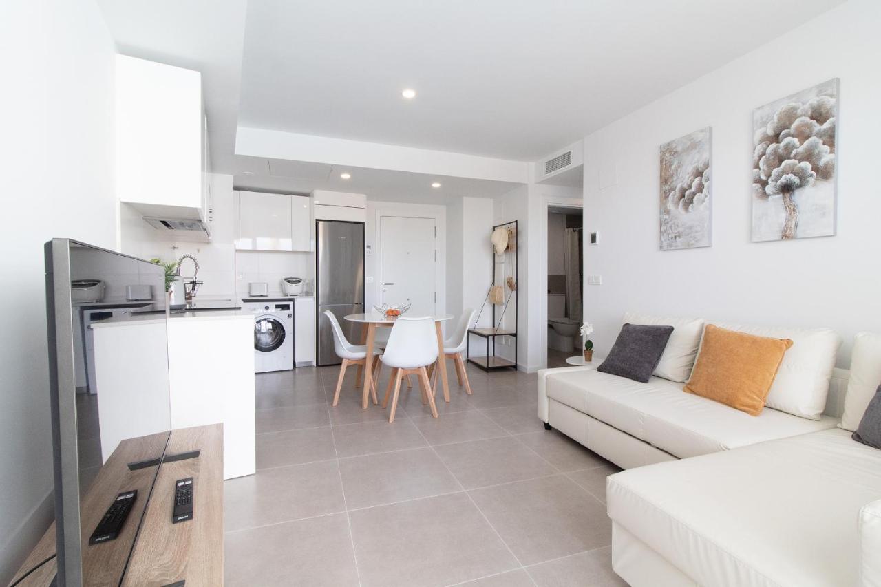 Global Properties, Apartamento Con Terraza Y Vistas A La Piscina En Gran Canet Canet d'En Berenguer Eksteriør bilde