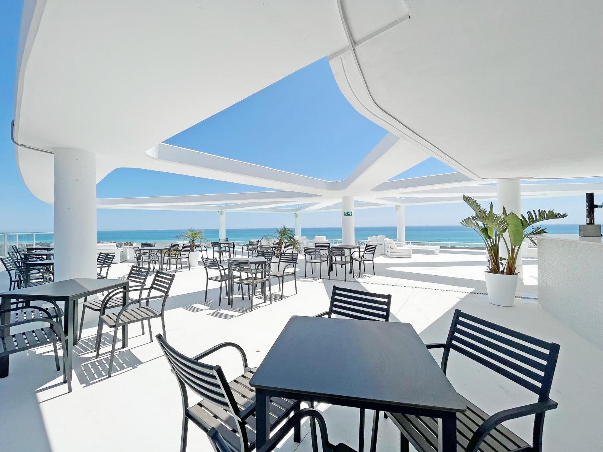 Global Properties, Apartamento Con Terraza Y Vistas A La Piscina En Gran Canet Canet d'En Berenguer Eksteriør bilde