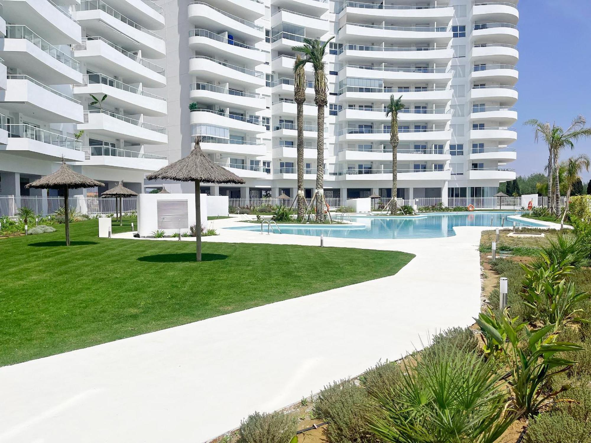Global Properties, Apartamento Con Terraza Y Vistas A La Piscina En Gran Canet Canet d'En Berenguer Eksteriør bilde