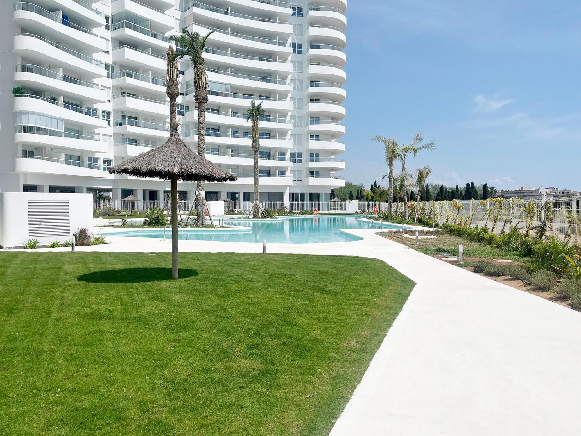 Global Properties, Apartamento Con Terraza Y Vistas A La Piscina En Gran Canet Canet d'En Berenguer Eksteriør bilde