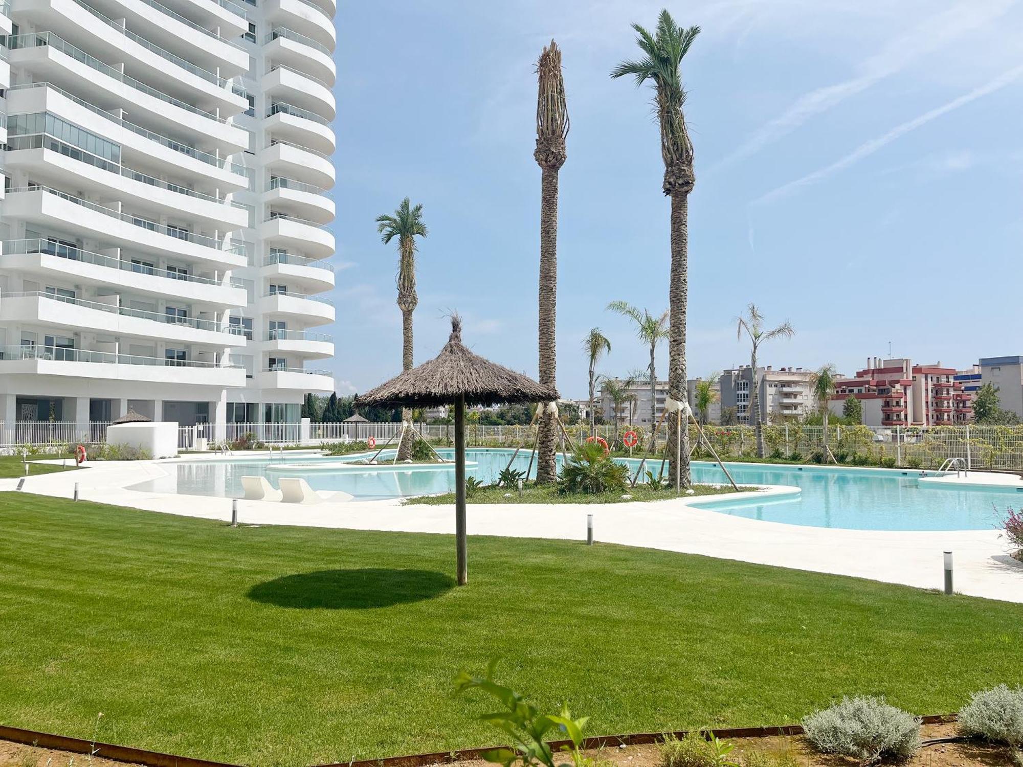 Global Properties, Apartamento Con Terraza Y Vistas A La Piscina En Gran Canet Canet d'En Berenguer Eksteriør bilde